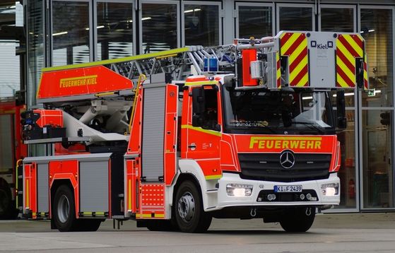 DLK 23/12 Florian Kiel 30-32-01 BF - Nordwache